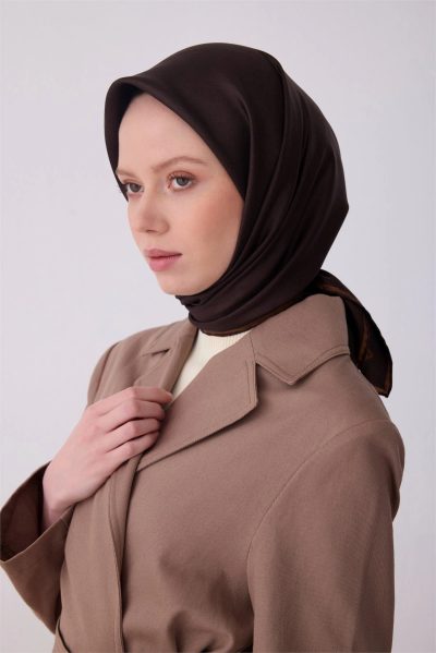 Belli Acı Kahve Klasik Desen %100 Twill İpek Eşarp 4305D 83
